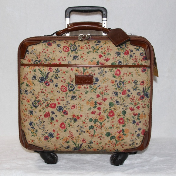 NWT Patricia Nash 18" Spinner Velino Trolley Luggage Suitcase Bag Carry On - Picture 1 of 6